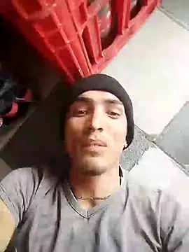 jeremy scott online show from December 9, 2024, 7:29 pm