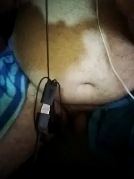 Leocesar37 online show from April 24, 2026, 12:35 am