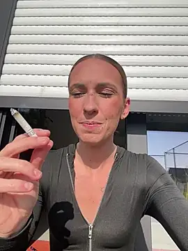 lola tentatiion online show from March 2, 2025, 1:49 pm