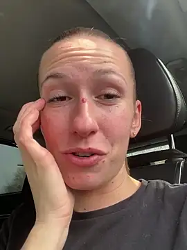 lola tentatiion online show from March 21, 2025, 1:23 pm