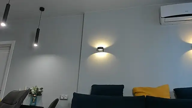 Maria  Candy online show from January 25, 2025, 9:36 am