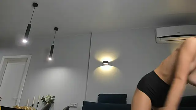 Maria  Candy online show from January 26, 2025, 2:19 pm