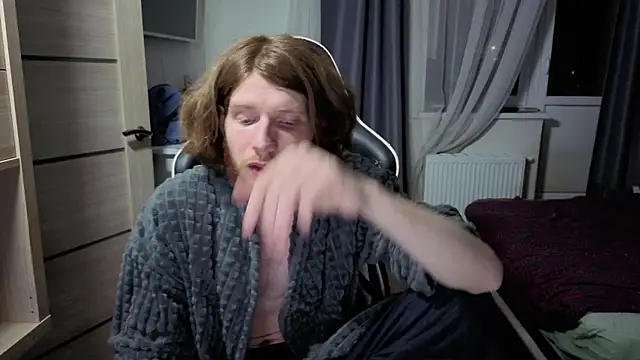 spaisenok online show from April 7, 2026, 9:15 pm