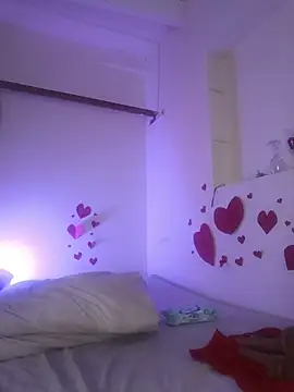 emma collson online show from March 16, 2026, 10:14 pm