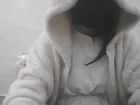 Pie066  online show from January 3, 2025, 5:06 am