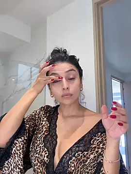 Gia Ferh online show from March 15, 2026, 2:12 pm