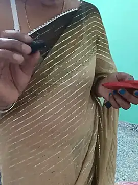 Snapshot of Saroj-Shah chatting on July 1, 2026, 3:30 am Saroj-Shah online show from July 1, 2026, 3:30 am