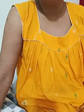 Snapshot of Saroj-Shah chatting on July 7, 2026, 6:47 am Saroj-Shah online show from July 7, 2026, 6:47 am