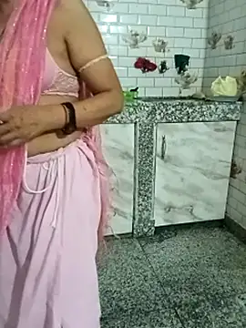 Snapshot of Saroj-Shah chatting on July 27, 2026, 5:09 pm Saroj-Shah online show from July 27, 2026, 5:09 pm