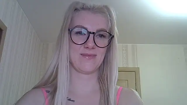 Pabonya91 online show from February 21, 2025, 3:43 pm