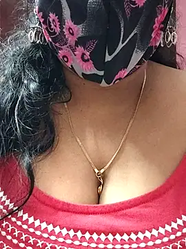 mallu-sumi online show from February 14, 2025, 2:07 am