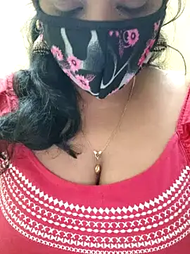 mallu-sumi online show from February 19, 2025, 1:39 pm