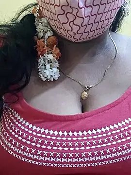 mallu-sumi online show from March 2, 2025, 10:16 pm