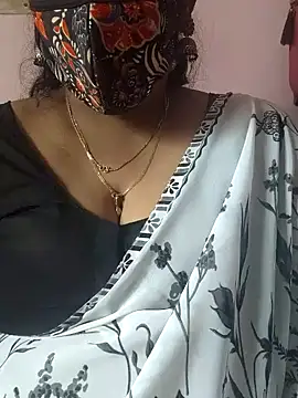 mallu-sumi online show from November 1, 2025, 7:43 am