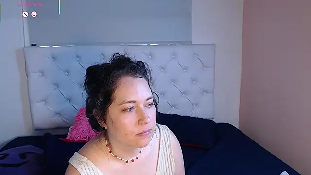 May Carlier online show from March 6, 2026, 8:16 pm