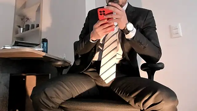 pablo-rincon95 online show from January 8, 2025, 7:03 pm