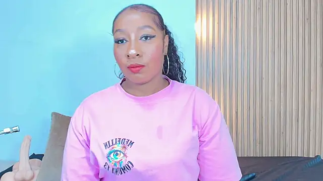 Krystal cambell1 online show from March 17, 2025, 8:09 pm