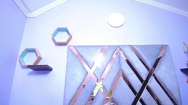 Snapshot of Emily_Trujillo chatting on February 13, 2025, 8:13 pm Emily Trujillo online show from February 13, 2025, 8:13 pm