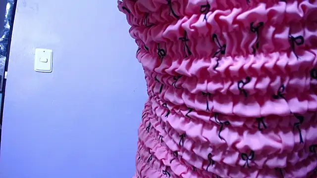 Snapshot of Emily_Trujillo chatting on February 13, 2025, 11:15 pm Emily Trujillo online show from February 13, 2025, 11:15 pm