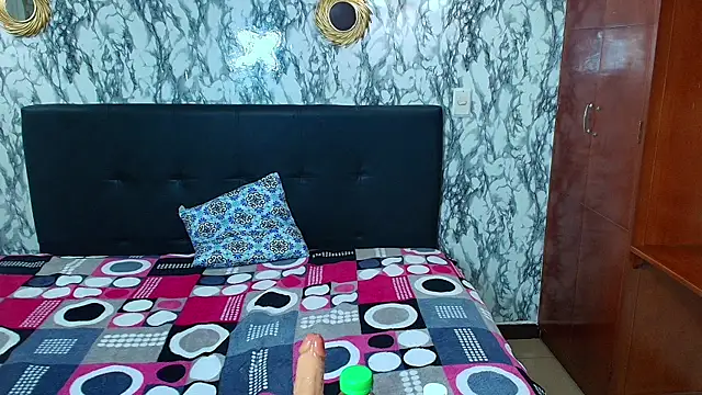 Snapshot of Emily_Trujillo chatting on March 5, 2025, 7:49 pm Emily Trujillo online show from March 5, 2025, 7:49 pm