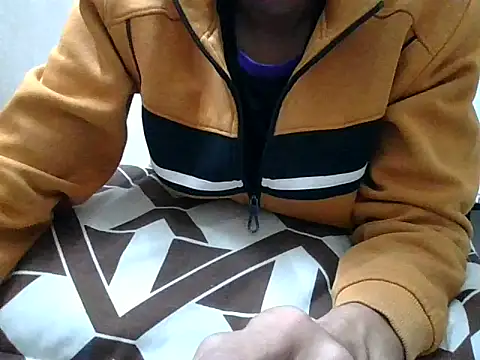 Snapshot of wknows2 chatting on December 3, 2025, 5:33 pm wknows2 online show from December 3, 2025, 5:33 pm