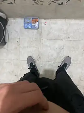 Snapshot of wknows2 chatting on January 31, 2026, 7:56 pm wknows2 online show from January 31, 2026, 7:56 pm