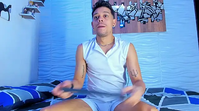 Friendsofeverything  online show from September 15, 2025, 3:12 pm