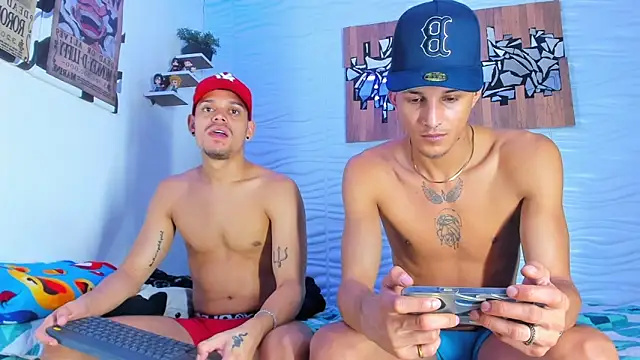 Friendsofeverything  online show from October 10, 2025, 1:04 am