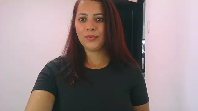 Anne kis online show from April 21, 2026, 6:12 pm