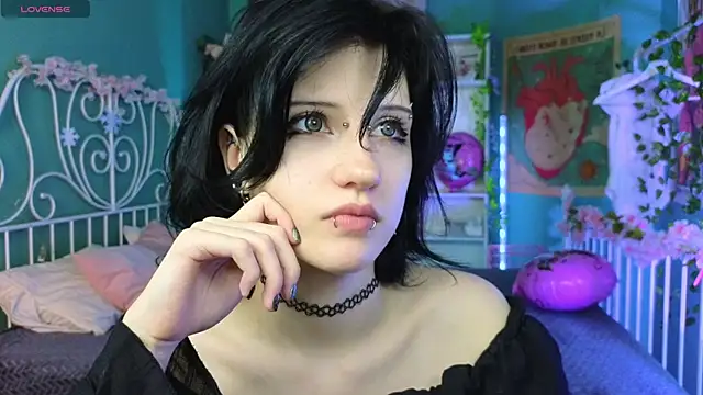 dark vamp  online show from February 21, 2025, 2:50 am