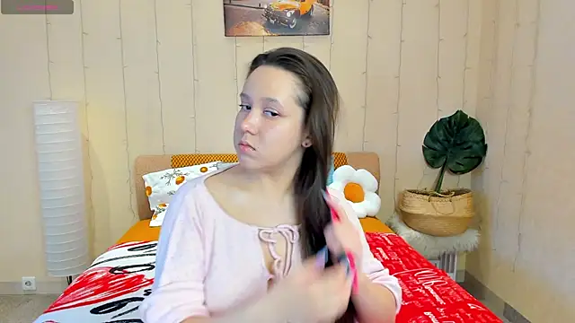 Snapshot of Mira_Karter chatting on April 2, 2026, 2:53 am Mira Karter online show from April 2, 2026, 2:53 am