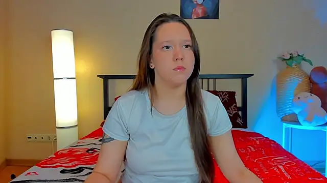 Snapshot of Mira_Karter chatting on May 31, 2026, 3:26 am Mira Karter online show from May 31, 2026, 3:26 am
