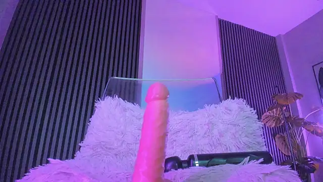 blondie muller online show from March 18, 2025, 1:32 am