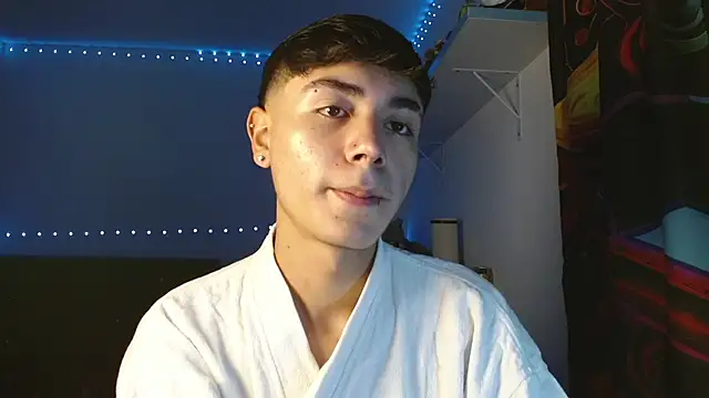 Im juanda online show from December 6, 2024, 3:33 pm