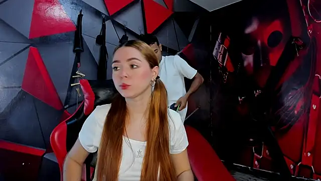 Hana and Zeta online show from January 6, 2026, 12:20 pm