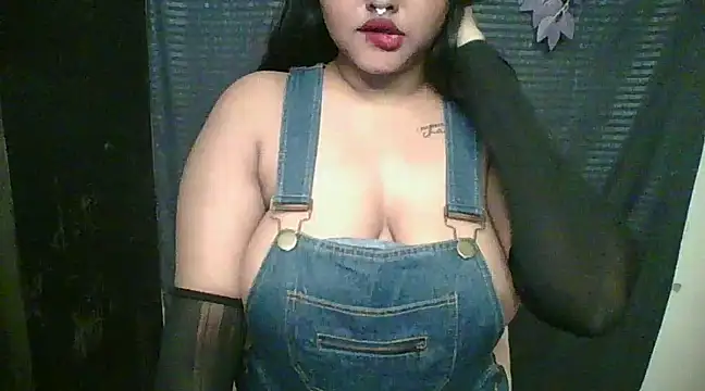 Your-love-12 online show from December 12, 2024, 2:26 am