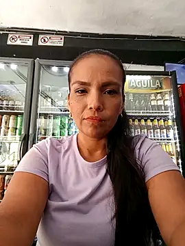 mariana mauricio hot online show from October 1, 2025, 7:31 pm