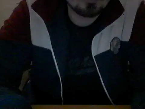 Snapshot of Hkl95555 chatting on January 11, 2026, 11:32 pm Hkl95555 online show from January 11, 2026, 11:32 pm