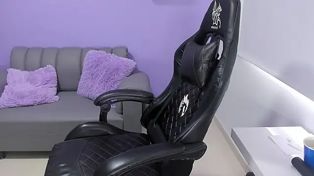 boomsar01 online show from December 21, 2024, 8:43 pm