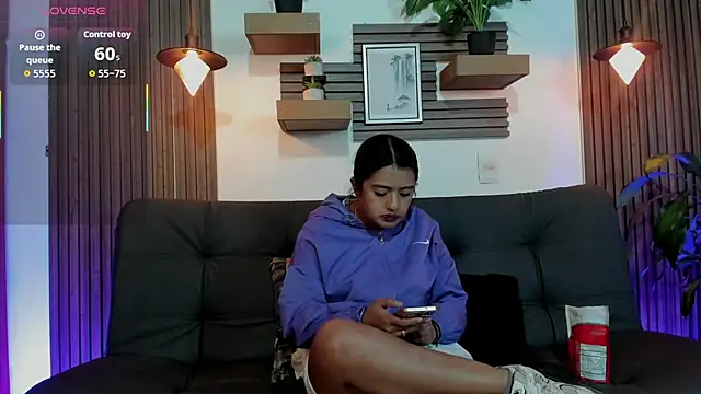 karla 999 online show from September 22, 2025, 11:18 pm