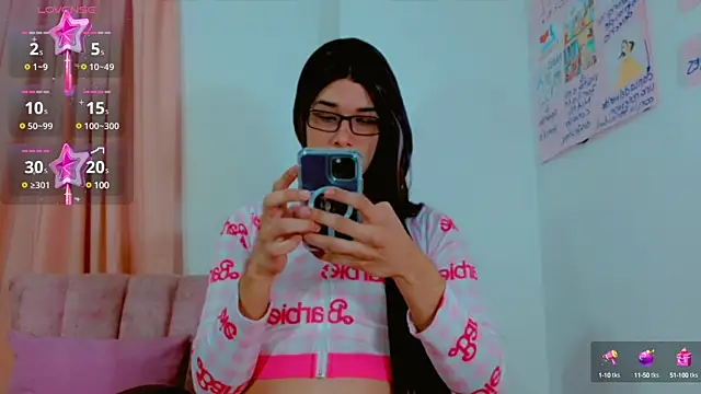 Snapshot of bimbocurvysex chatting on February 8, 2025, 11:24 pm bimbocurvysex online show from February 8, 2025, 11:24 pm