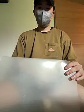 yukiya0721 online show from September 13, 2025, 3:50 am