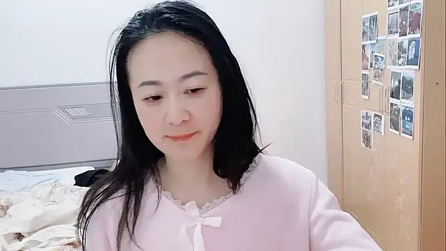 fanfan-FF online show from February 6, 2025, 10:00 pm