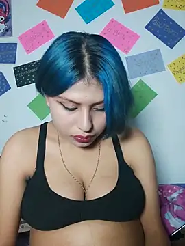 azulzulix online show from March 15, 2025, 11:28 pm