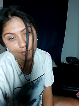 azulzulix online show from February 15, 2026, 1:57 am