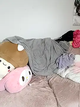 ChubbyBubs online show from December 3, 2025, 9:40 am