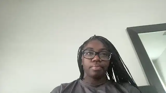 Snapshot of AveryJ99 chatting on December 5, 2024, 1:38 pm AveryJ99 online show from December 5, 2024, 1:38 pm