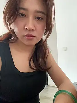 Liliya-77 online show from March 19, 2026, 5:33 am