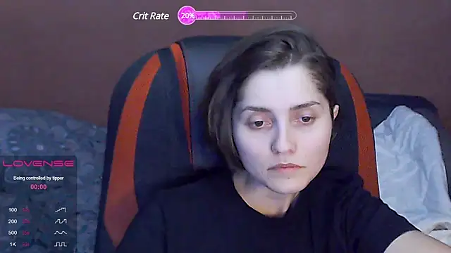 womanstrong78 online show from February 25, 2025, 4:31 pm