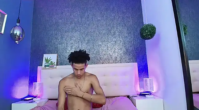 Erick Zhimerman online show from March 19, 2025, 6:57 am